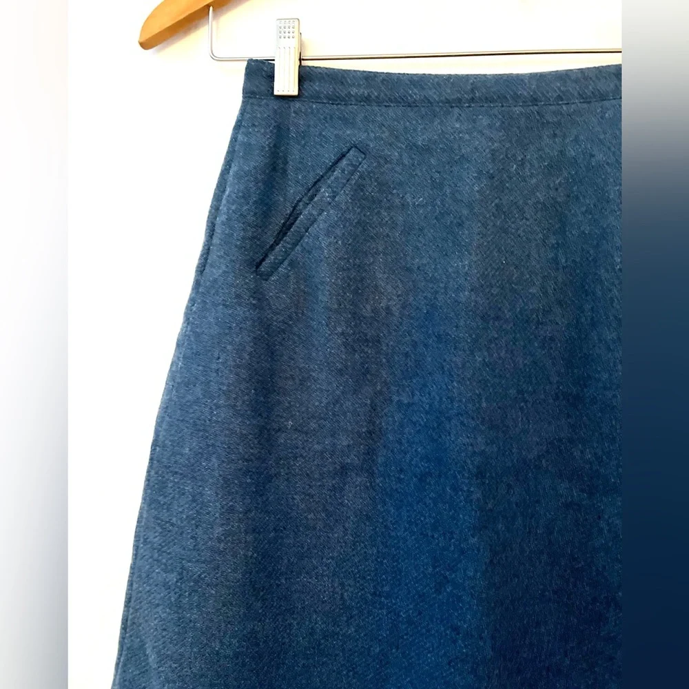 Vintage Ann Taylor Sportwear Designed by Gordon Ford Wool A-Line Short Skirt XS